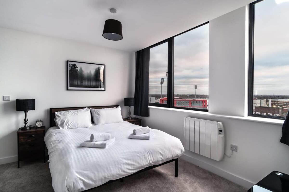 Stayzeni, Alexandra Rise Manchester Cosy 1Br Flat 외부 사진